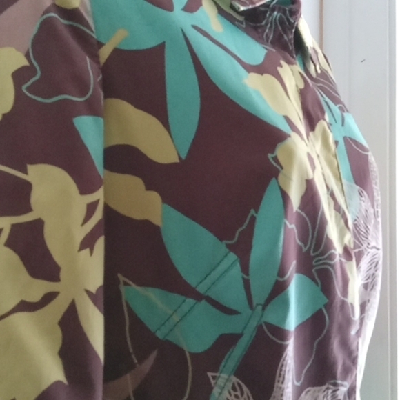 Bianca Nygard | Fashionable Floral Print Jacket - Picture 7 of 8